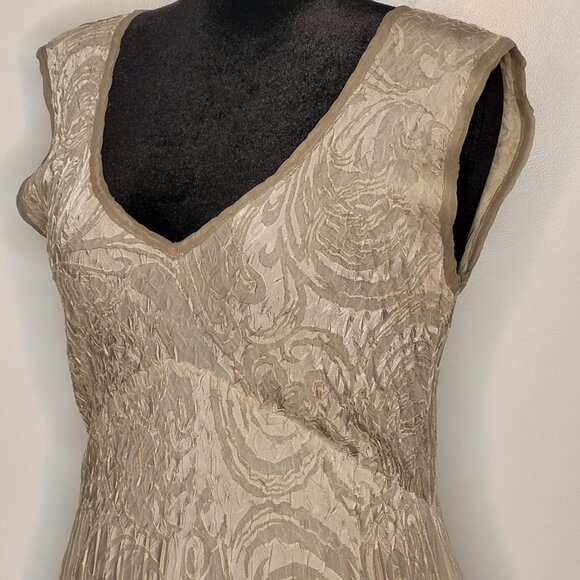Komarov Beige Crinkle Maxi Dress – Size XL - Picture 5 of 11